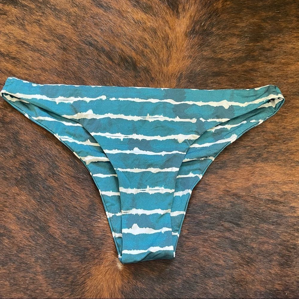 NWOT Banana Moon Teal White Stripe Tie Dye Cheeky Bikini Bottoms
